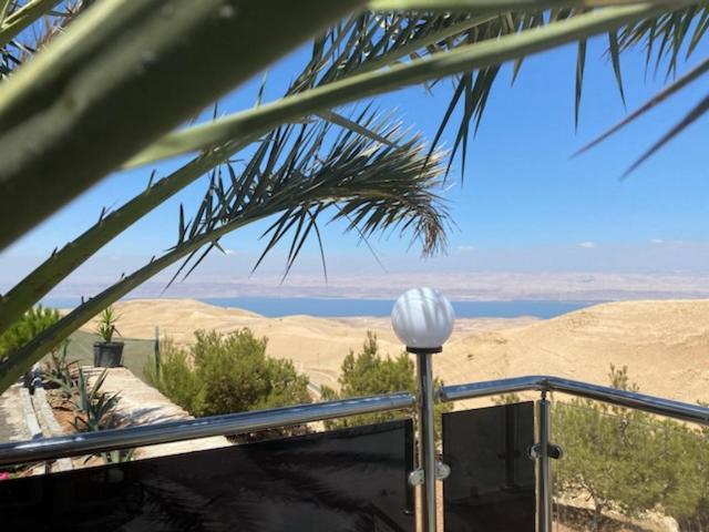Golden Rays Chalet Madaba Exterior photo